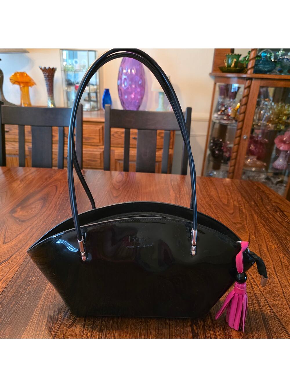 Beijo Vintage Black Glossy Patent Leather Pink Tassel Shoulder Bag Logo Silver